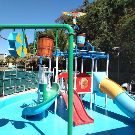 Aldeia Do Lago C204- Com Cozinha , Churrasqueira E Bebidas Liberadas No Parque Aquatico, Internet Banda Larga, Ponto Recarga De Carro Eletrico Caldas Novas Kültér fotó